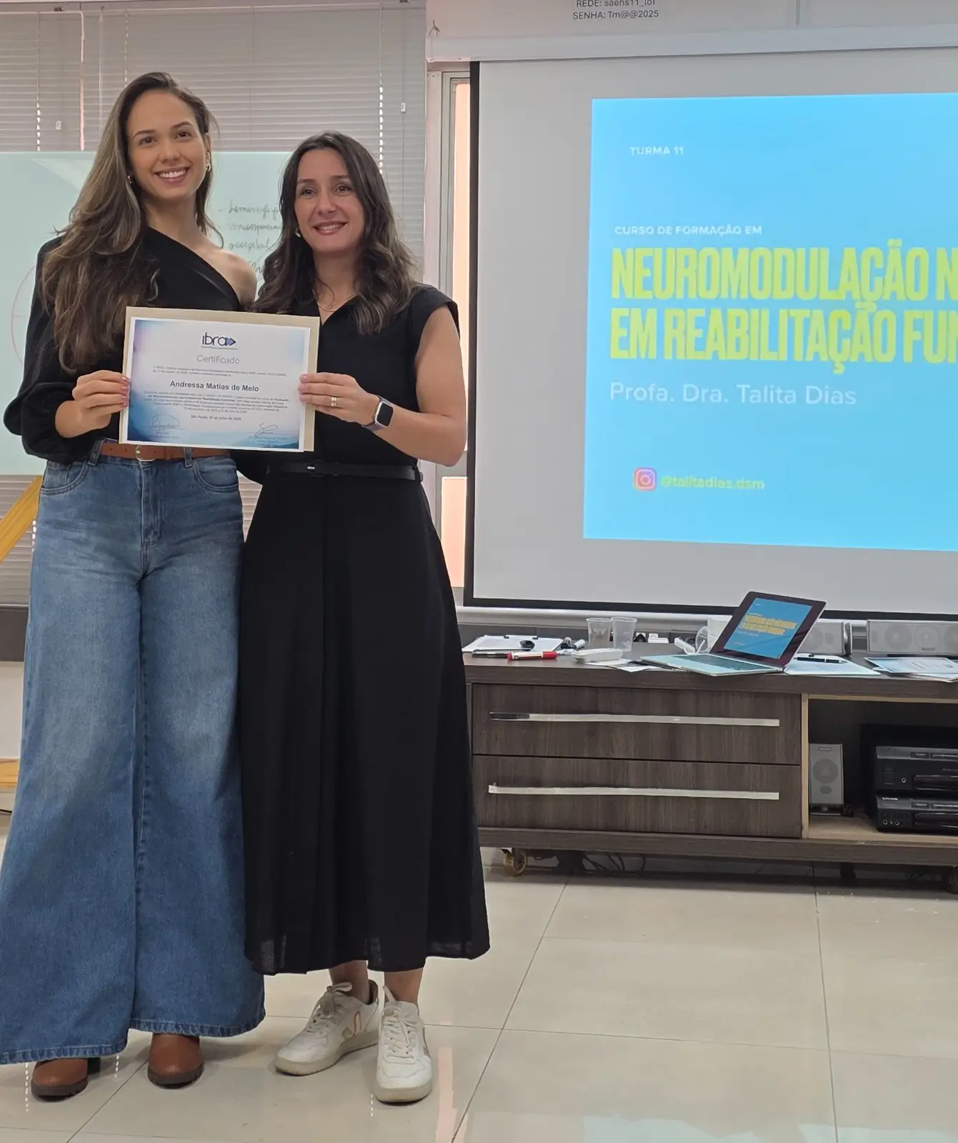 Curso Neuromodulação Invasiva – Instituto Saens 4
